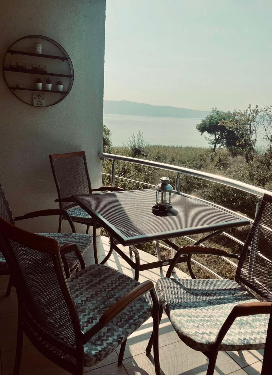 Aqua Blue Lakeview Apartment Ohrid Peštani Eksteriør billede